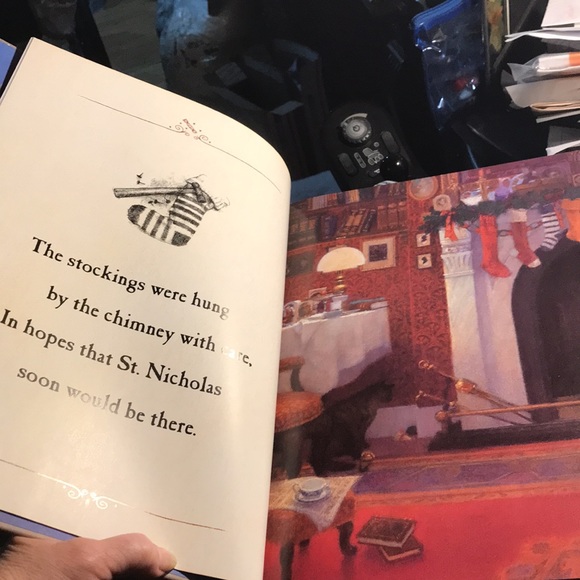 Night before Christmas 🐸 - Picture 3 of 3